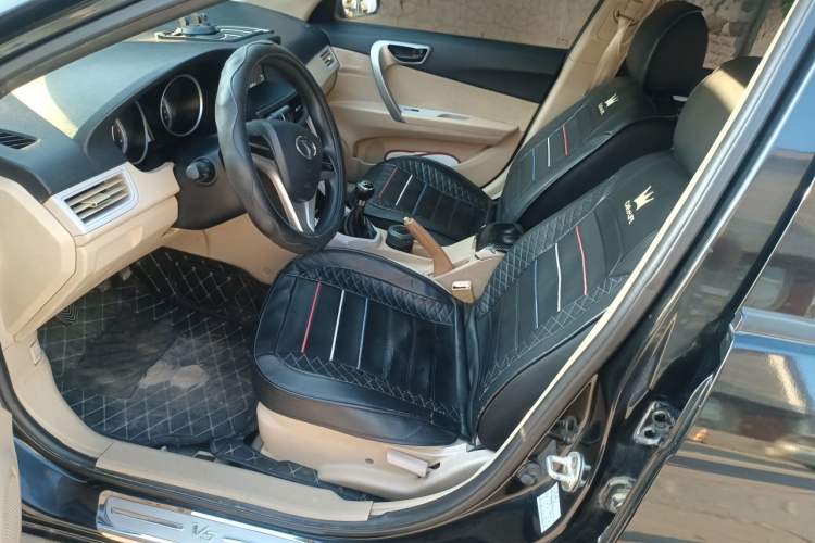 Used Soueast V5 Lingzhi 2012 1.5L Manual Comfort Edition Left Front Seat