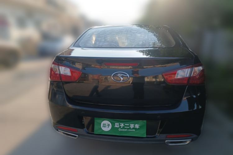 Used Soueast V5 Lingzhi 2012 1.5L Manual Comfort Edition Rear
