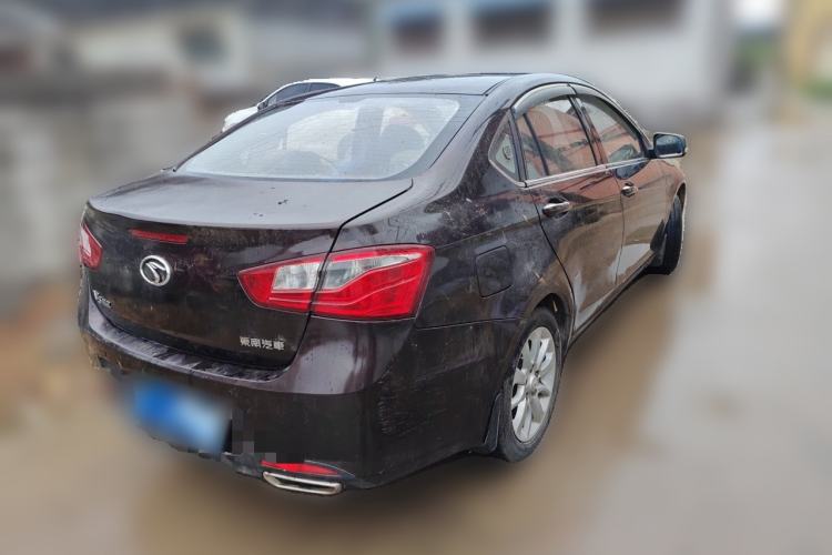 Used Soueast V5 Lingzhi 2012 1.5L Manual Luxury Version Rear Right 45 Deg