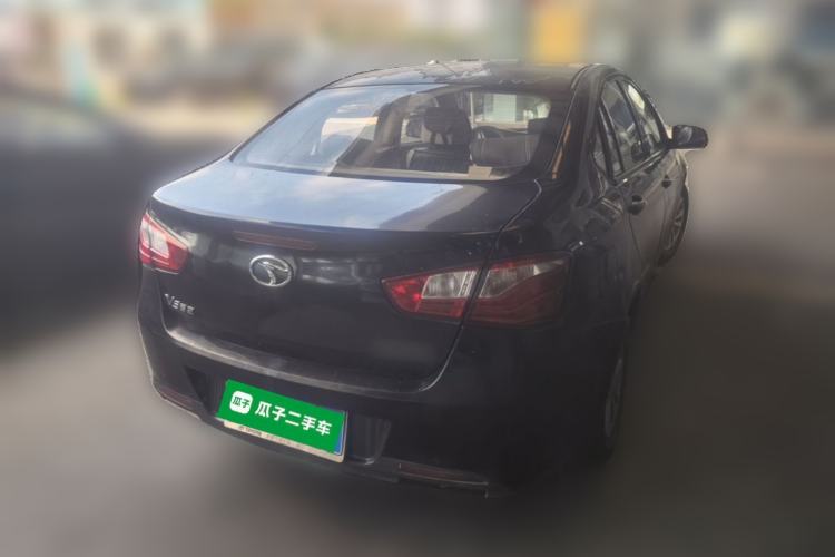 Used Soueast V5 Lingzhi 2012 1.5L Manual Standard Edition Rear Right 45 Deg