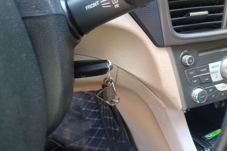 Used Soueast V5 Lingzhi 2012 1.5L Manual Comfort Edition Vehicle Key