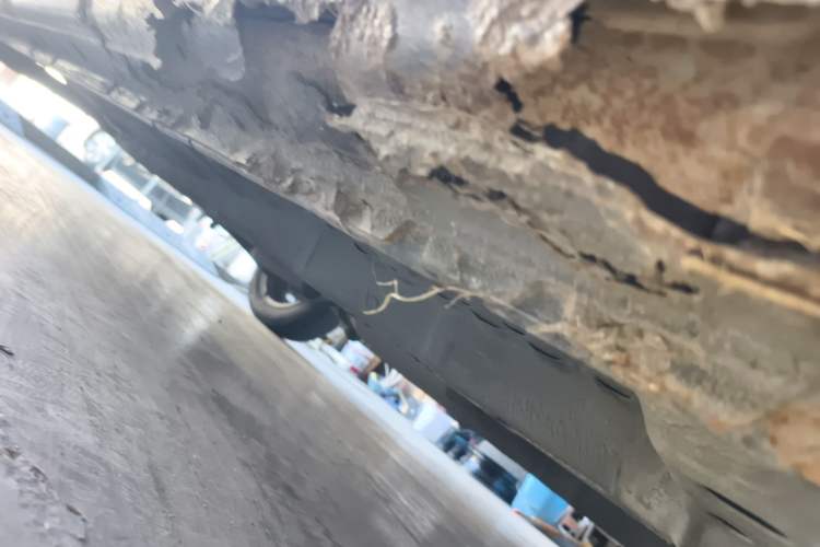 Used Soueast V5 Lingzhi 2012 1.5L Manual Flagship Edition Chassis Front Right