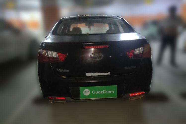Used Soueast V5 Lingzhi 2012 1.5L Manual Luxury Version Rear