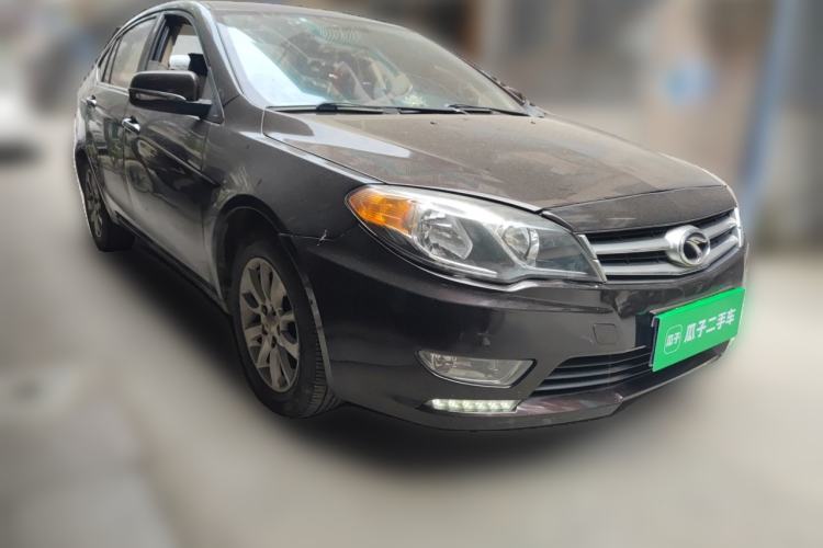 Used Soueast V5 Lingzhi 2012 1.5L Manual Comfort Edition Front Right 45 Deg