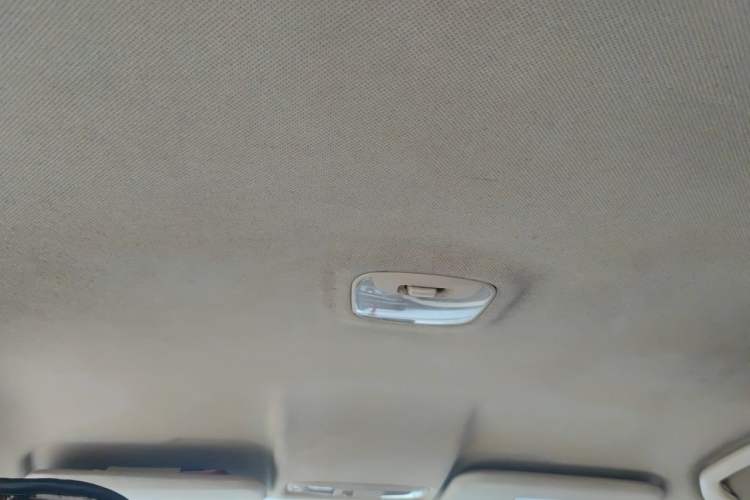 Used Soueast V5 Lingzhi 2012 1.5L Manual Comfort Edition Headliner