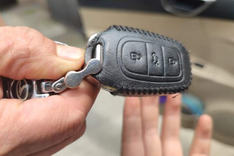 Used Soueast V5 Lingzhi 2012 1.5L Manual Comfort Edition Vehicle Key