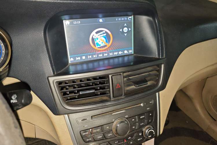 Used Soueast V5 Lingzhi 2012 1.5L Manual Standard Edition Audio And AC Panel