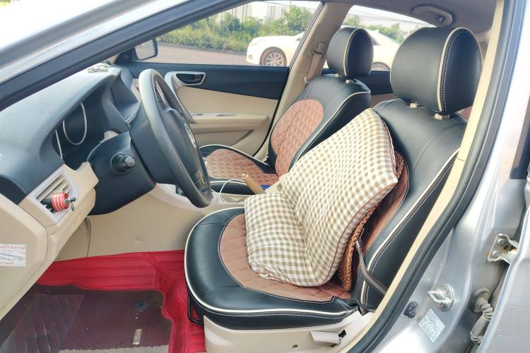 Used Soueast V5 Lingzhi 2012 1.5L Manual Comfort Edition Left Front Seat