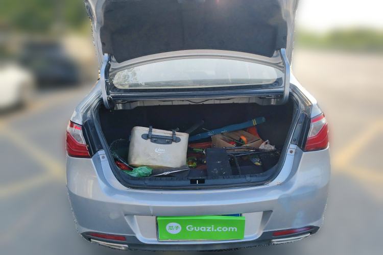 Used Soueast V5 Lingzhi 2012 1.5L Manual Comfort Edition Trunk