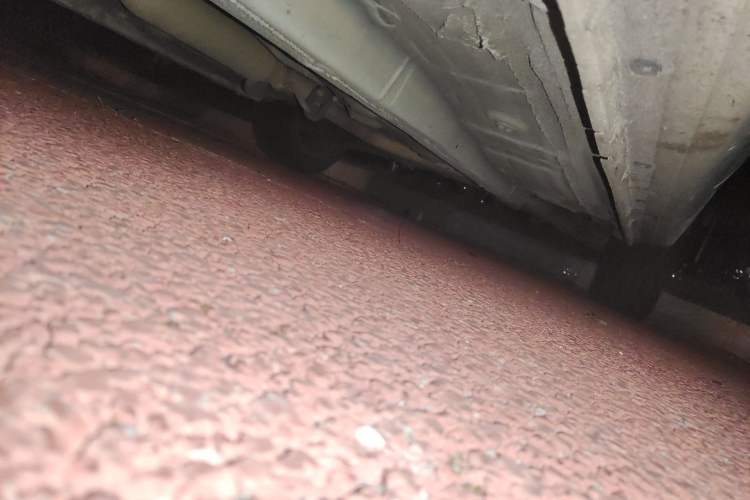 Used Soueast V5 Lingzhi 2012 1.5L CVT Flagship Edition Chassis Front Left