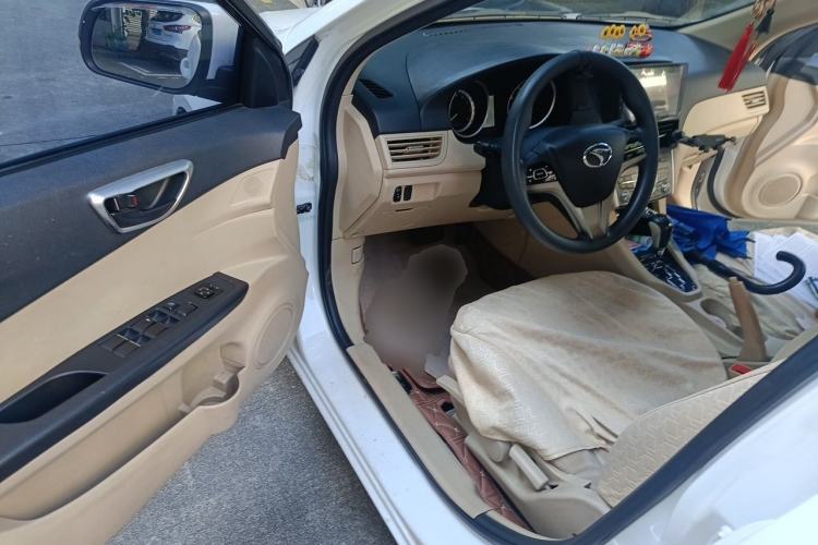 Used Soueast V5 Lingzhi 2012 1.5L CVT Comfort Edition Driver Seat