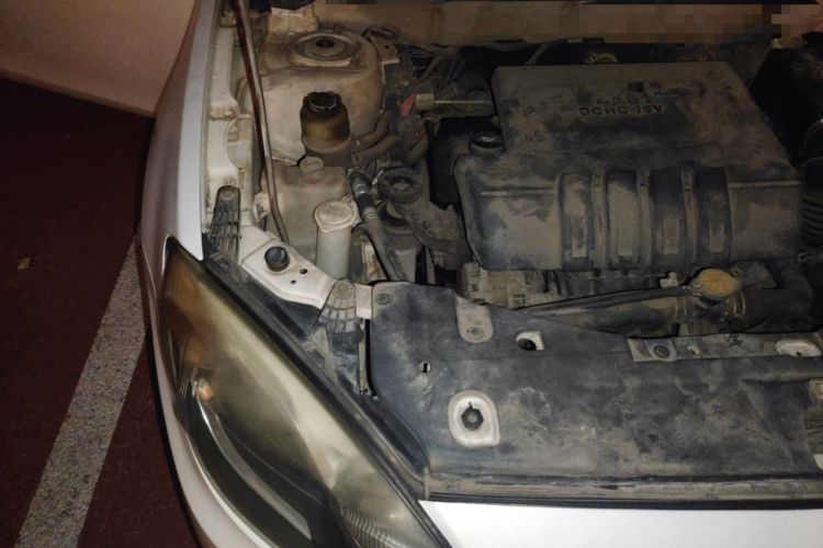 Used Soueast V5 Lingzhi 2012 1.5L CVT Flagship Edition Engine Bay Right