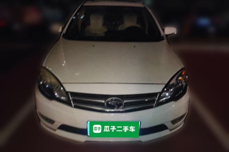 Used Soueast V5 Lingzhi 2012 1.5L CVT Flagship Edition Front