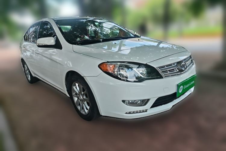 Used Soueast V5 Lingzhi 2012 1.5L CVT Comfort Edition Front Right 45 Deg