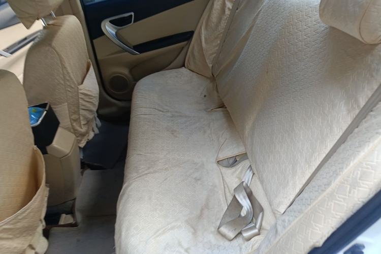Used Soueast V5 Lingzhi 2012 1.5L CVT Comfort Edition Left Rear Seat