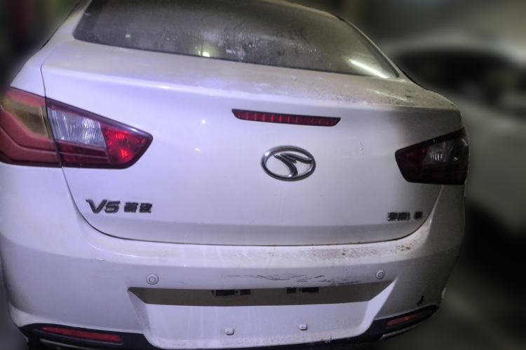 Used Soueast V5 Lingzhi 2012 1.5L Manual Comfort Edition Rear
