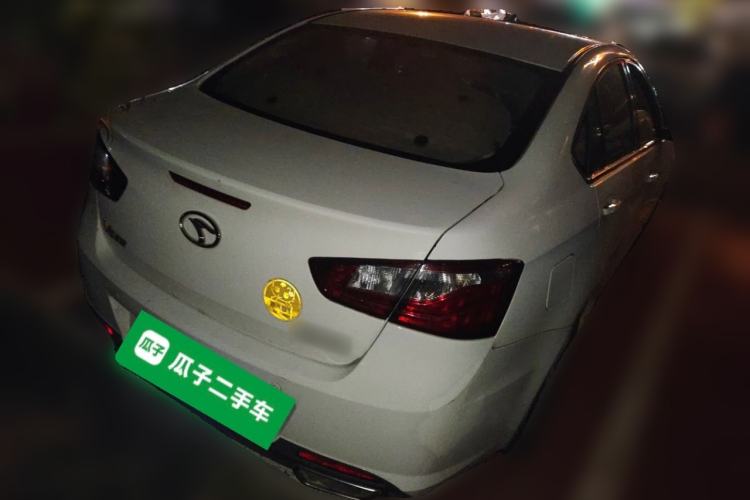 Used Soueast V5 Lingzhi 2012 1.5L CVT Flagship Edition Rear Right 45 Deg
