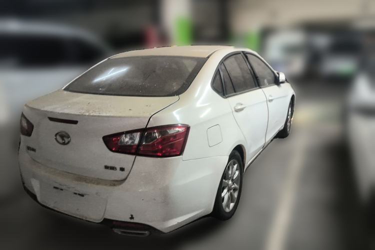 Used Soueast V5 Lingzhi 2012 1.5L Manual Comfort Edition Rear Right 45 Deg