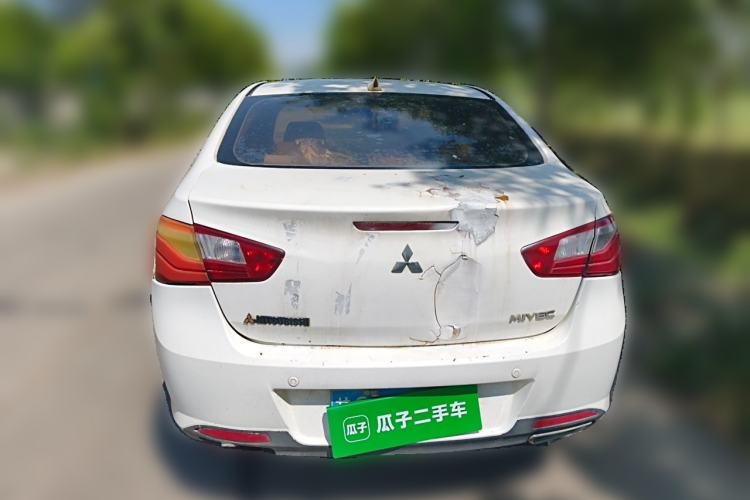 Used Soueast V5 Lingzhi 2012 1.5L Manual Comfort Edition Rear