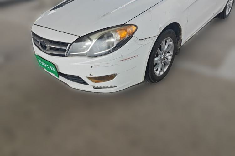 Ojetý Soueast V5 Lingzhi 2012 1.5L Manual Luxury Version Guazi used car, China used car export, Used car for sale, Used  cars, Cheapest cars for sale
