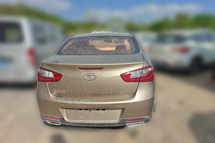Used Soueast V5 Lingzhi 2012 1.5L Manual Standard Edition Rear