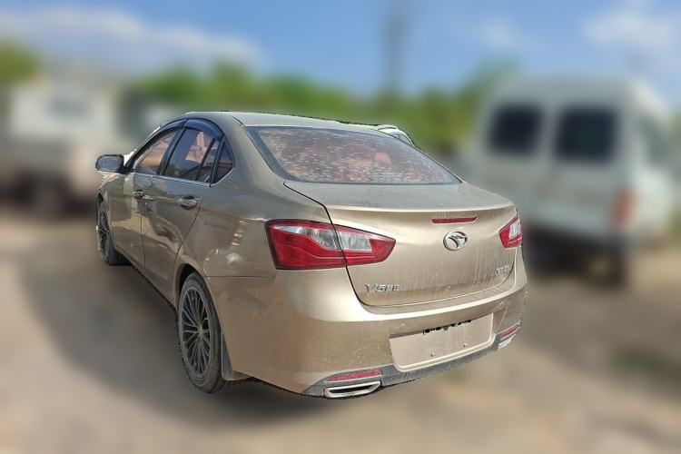 Used Soueast V5 Lingzhi 2012 1.5L Manual Standard Edition Rear Left 45 Deg