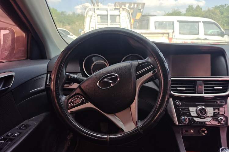Used Soueast V5 Lingzhi 2012 1.5L Manual Standard Edition Steering Wheel