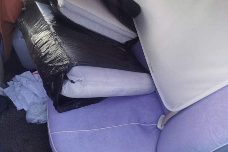 Used Soueast V5 Lingzhi 2013 1.5L Manual Standard CNG Model Left Rear Seat