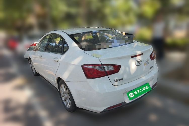 Used Soueast V5 Lingzhi 2013 1.5L Manual ZhiShang Model Rear Left 45 Deg