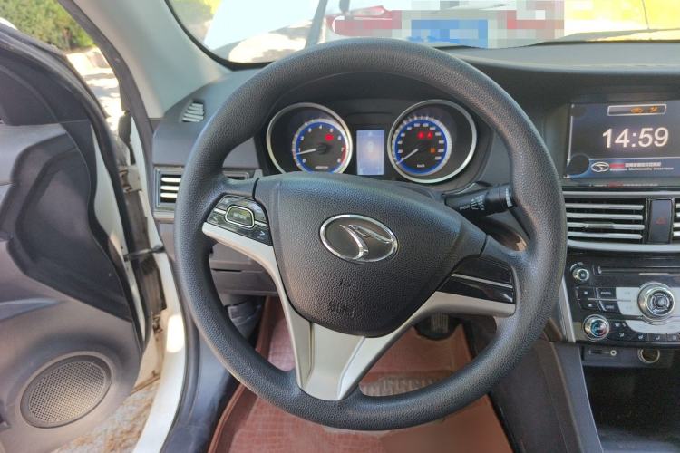 Used Soueast V5 Lingzhi 2013 1.5L Manual ZhiShang Model Steering Wheel