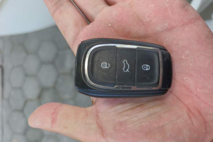 Used Soueast V5 Lingzhi 2013 1.5L Manual ZhiShang Model Vehicle Key
