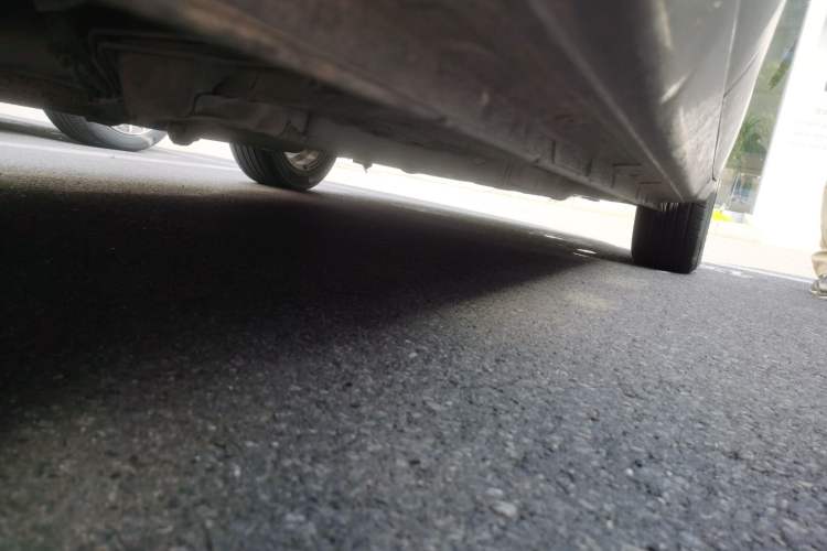 Used Soueast V5 Lingzhi 2014 1.5L Manual Sytle Xuya Chassis Rear Right