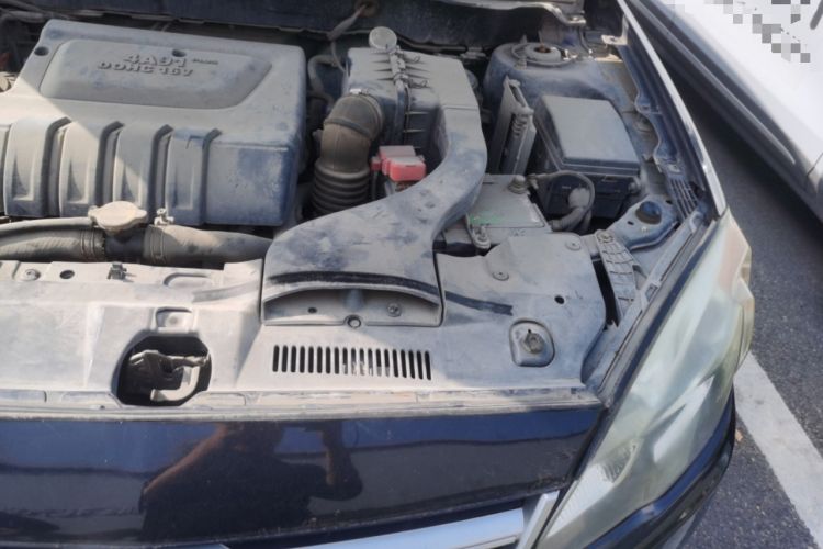 Used Soueast V5 Lingzhi 2014 1.5L Manual Sytle Xuya Engine Bay Left