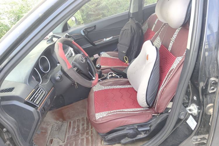 Used Soueast V5 Lingzhi 2014 1.5T Manual Qukong Version Left Front Seat