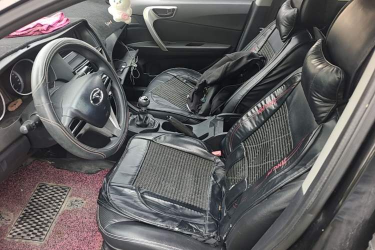 Used Soueast V5 Lingzhi 2014 1.5L Manual Sytle Xuya Left Front Seat