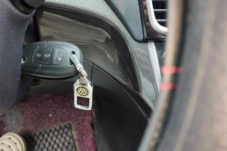 Used Soueast V5 Lingzhi 2014 1.5L Manual Sytle Xuya Vehicle Key