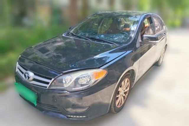 Used Soueast V5 Lingzhi 2014 1.5L CVT Comfort Model