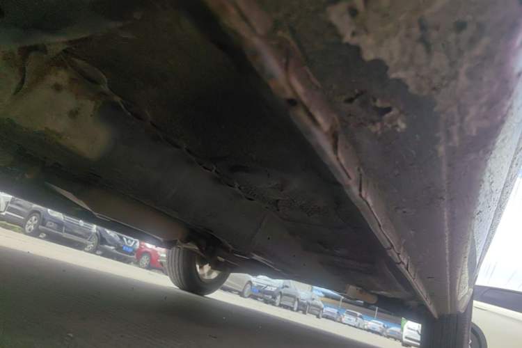 Used Soueast V5 Lingzhi 2014 1.5L Manual Sytle Xuya Chassis Front Left