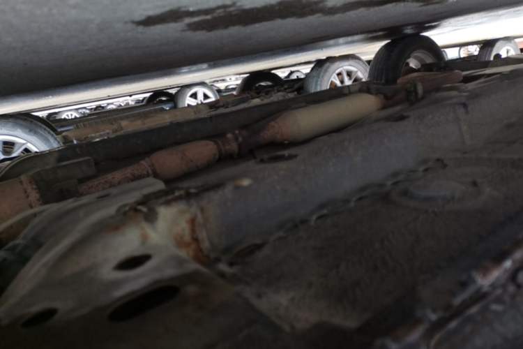 Used Soueast V5 Lingzhi 2014 1.5L Manual Sytle Xuya Chassis Front Right