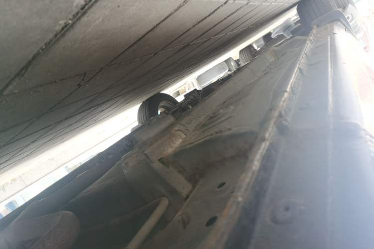Used Soueast V5 Lingzhi 2014 1.5L Manual Comfort Model Chassis Rear Left
