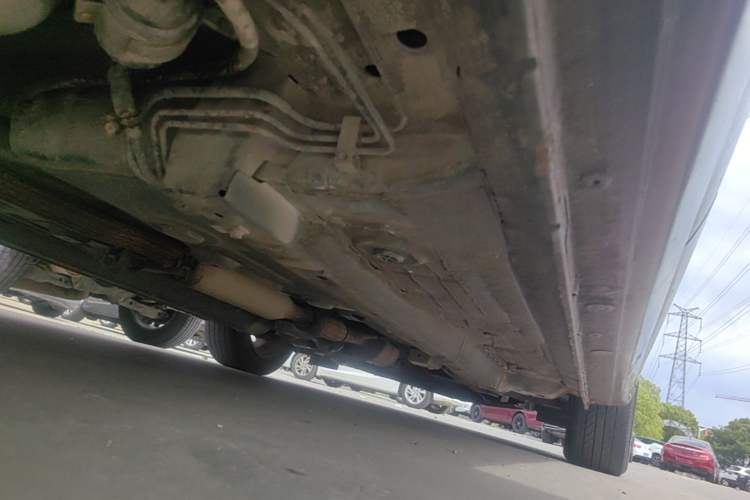 Used Soueast V5 Lingzhi 2014 1.5L Manual Sytle Xuya Chassis Rear Right
