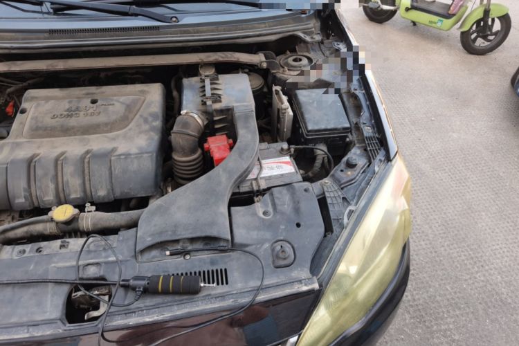 Used Soueast V5 Lingzhi 2014 1.5L Manual Sytle Xuya Engine Bay Left