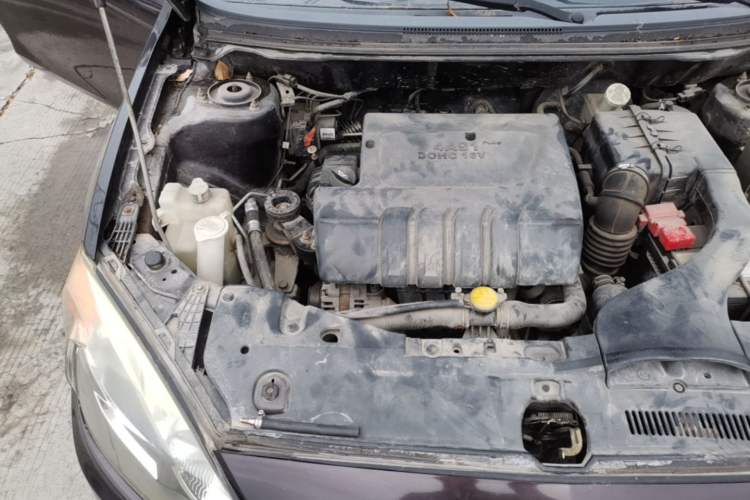 Used Soueast V5 Lingzhi 2014 1.5L Manual Sytle Xuya Engine Bay Right