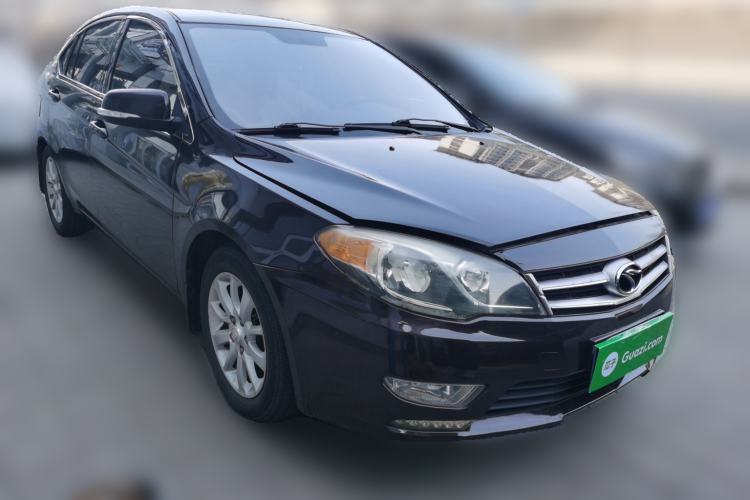 Used Soueast V5 Lingzhi 2014 1.5L Manual Comfort Model Front Right 45 Deg