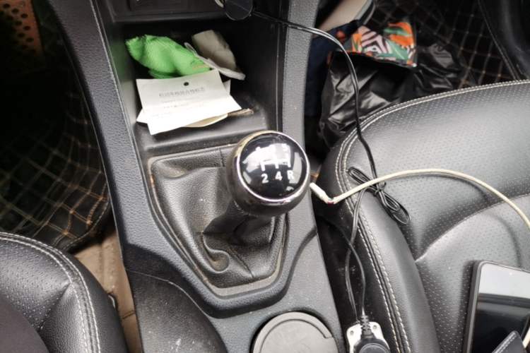 Used Soueast V5 Lingzhi 2014 1.5L Manual Sytle Xuya Gear Lever