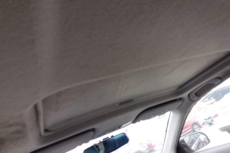 Used Soueast V5 Lingzhi 2014 1.5L Manual Sytle Xuya Headliner