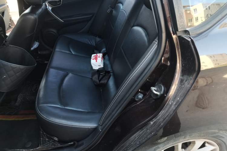 Used Soueast V5 Lingzhi 2014 1.5L Manual Sytle Xuya Left Rear Seat