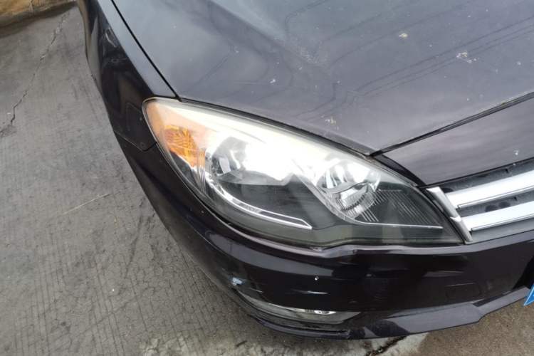 Used Soueast V5 Lingzhi 2014 1.5L Manual Sytle Xuya Right Front Headlight