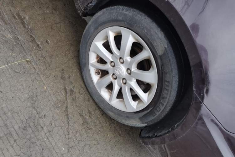 Used Soueast V5 Lingzhi 2014 1.5L Manual Sytle Xuya Right Front Wheel Hub