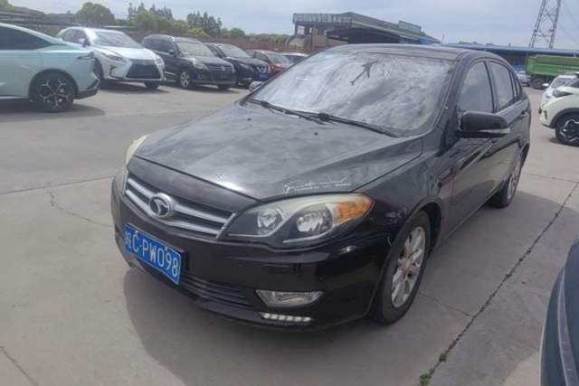Used Soueast V5 Lingzhi 2014 1.5L Manual Sytle Xuya